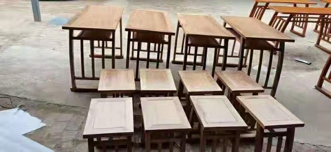 1618016928763904.jpg 國學桌